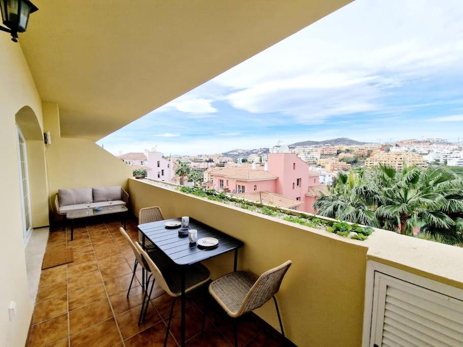 Apartamento Royal Golf View: 2Br, Pools & Ac Sitio de Calahonda Exterior foto