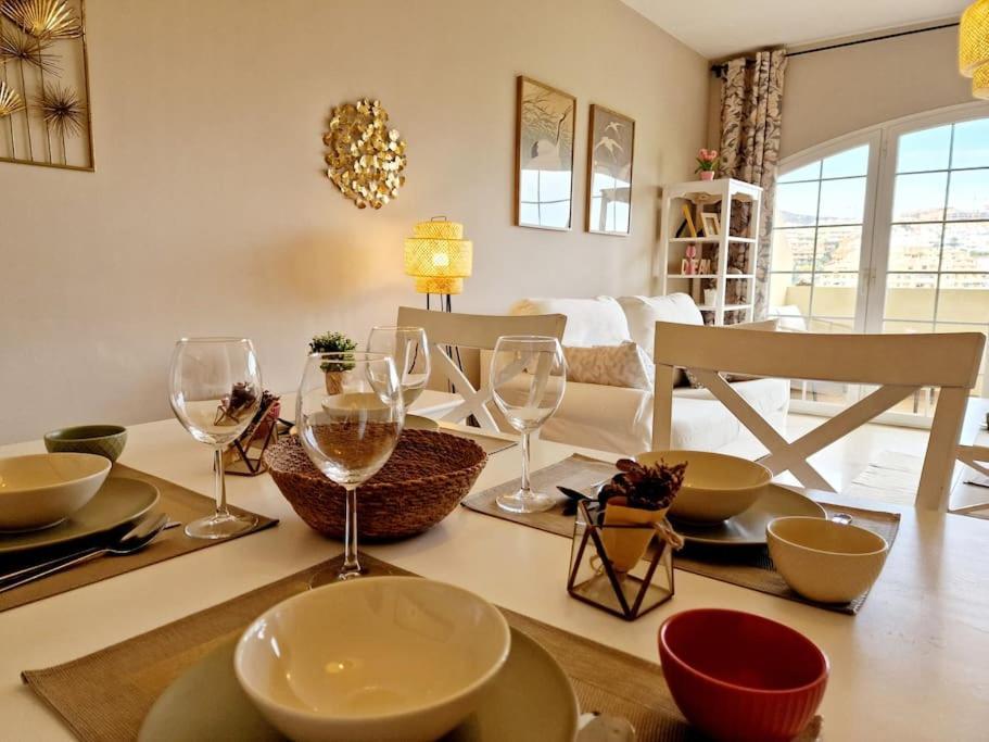 Apartamento Royal Golf View: 2Br, Pools & Ac Sitio de Calahonda Exterior foto