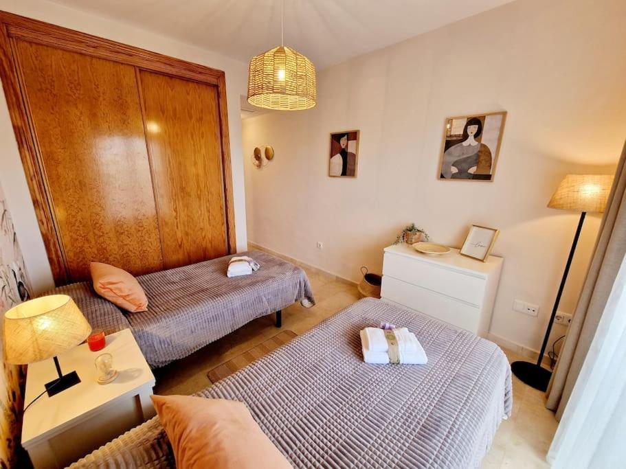 Apartamento Royal Golf View: 2Br, Pools & Ac Sitio de Calahonda Exterior foto