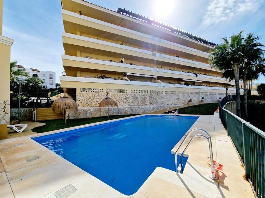 Apartamento Royal Golf View: 2Br, Pools & Ac Sitio de Calahonda Exterior foto