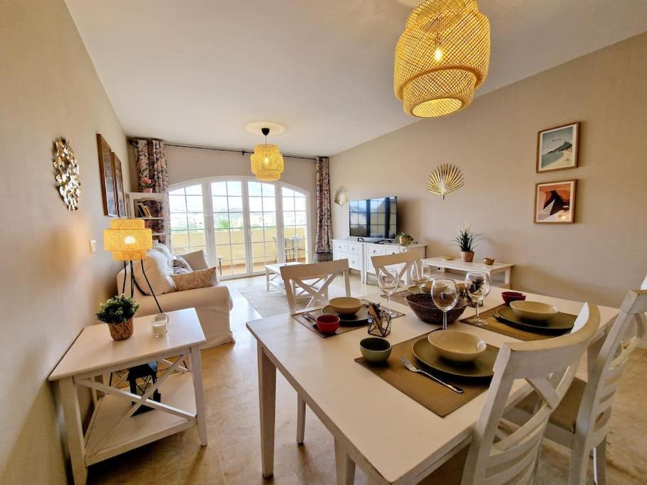 Apartamento Royal Golf View: 2Br, Pools & Ac Sitio de Calahonda Exterior foto
